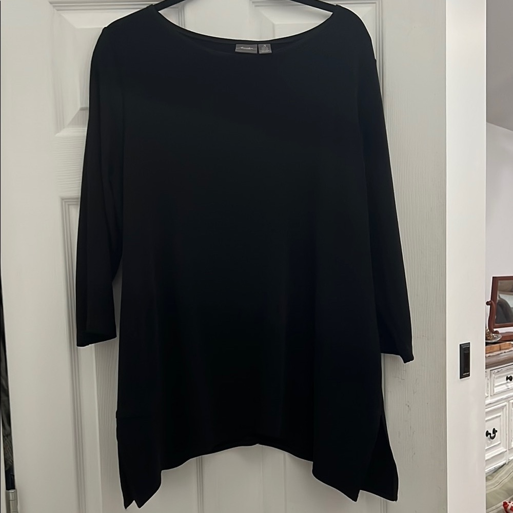 Elegant Chico Travelers Black Women's Top